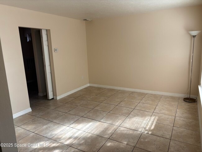 Foto del edificio - 264 Canaveral Beach Blvd