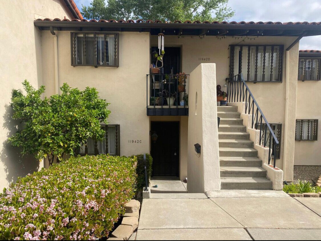 11942 Rancho Bernardo Rd Unit C, San Diego, CA 92128 Condo for Rent