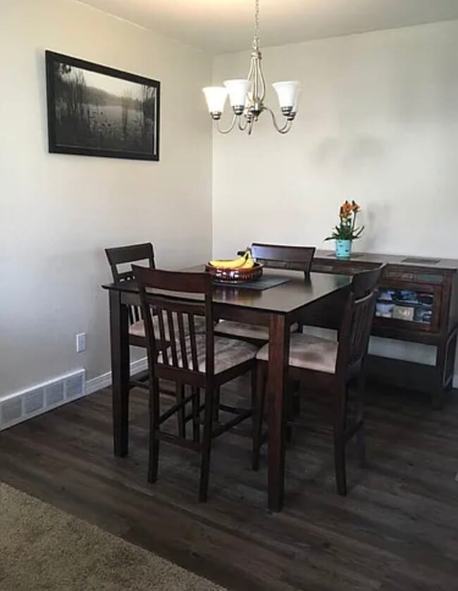 Foto del edificio - 2602 Timberwood Dr