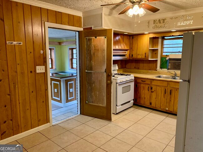 Foto del edificio - 1824 Sandringham Dr SW