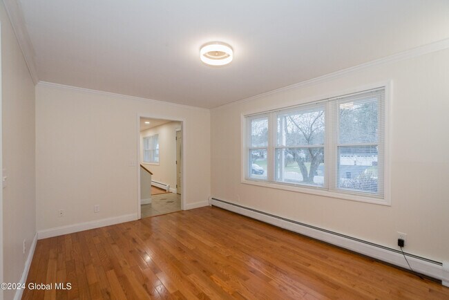 Foto del edificio - 84 Apple Tree Ln