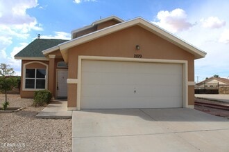 Building Photo - 2829 Owl Rock Pl