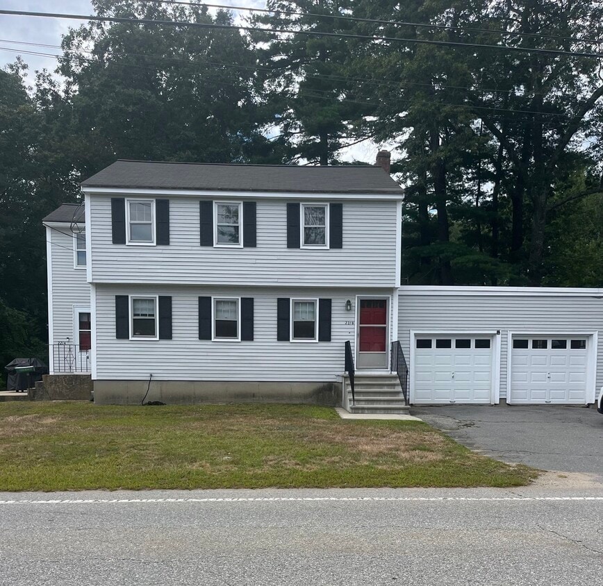 Primary Photo - 221 Marshall St