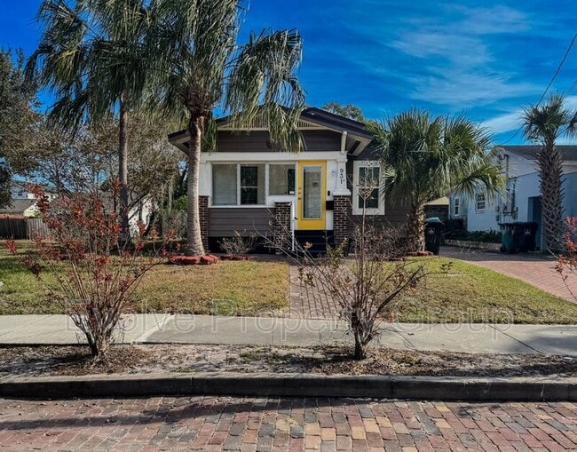 Photo - 931 Shine Ave House