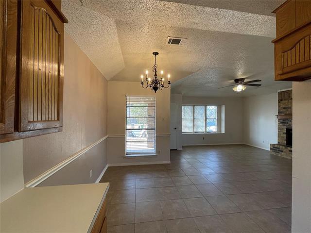 Building Photo - 6601 Laura Ann Ct