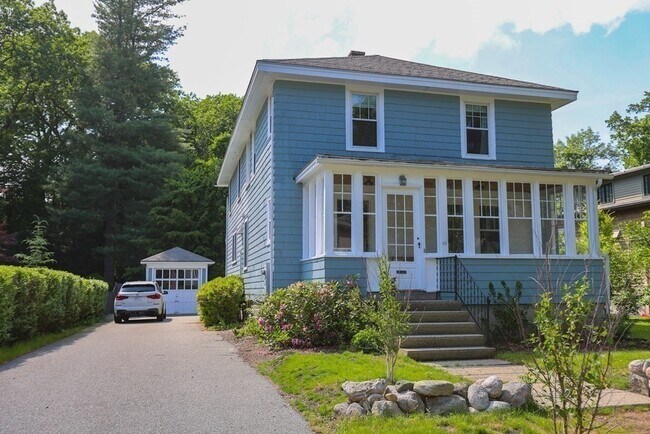 Building Photo - 52 Riverdale Rd