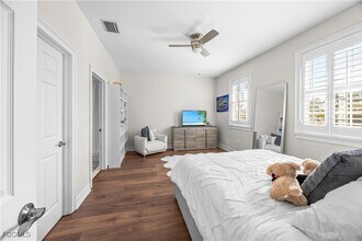 Building Photo - 8250 Sumner Ave