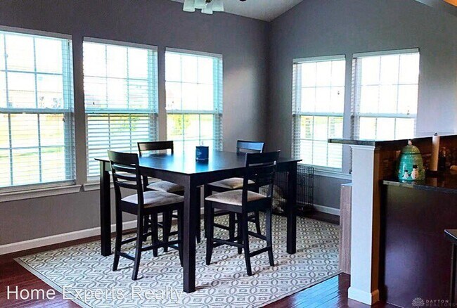 Foto del edificio - 5 br, 3.5 bath House - 9747 Crooked Creek ...