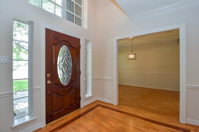 Foto del edificio - 5211 Laurel St