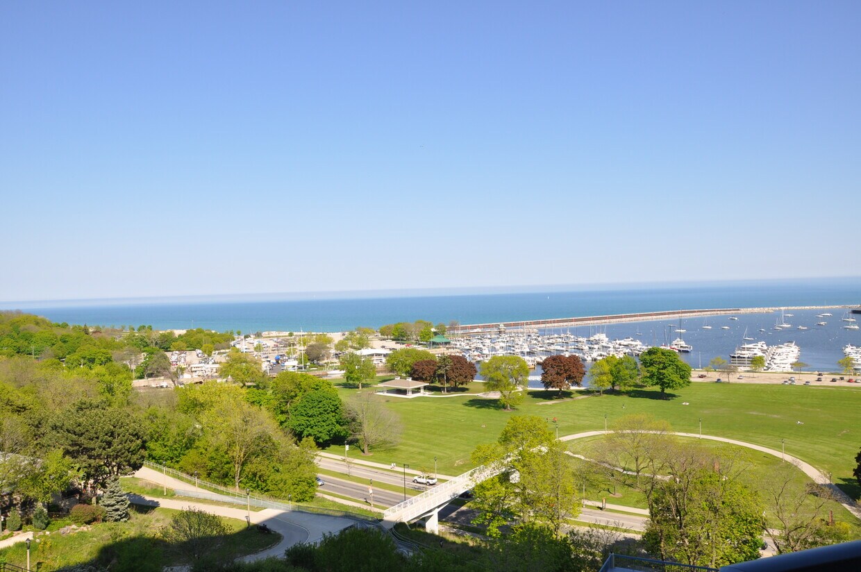 1660 N Prospect Ave Unit 901, Milwaukee, WI 53202 Condo for Rent in