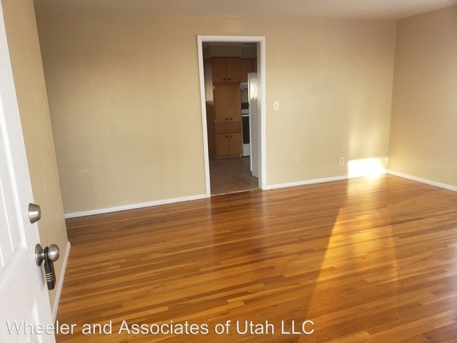 Building Photo - 5643 S 2200 W