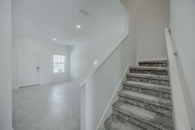 Building Photo - Brand New 3 bed/2.5 Townhome For Rent in W...