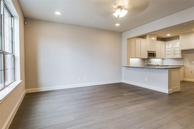 Foto del edificio - 4670C Rhett Ln