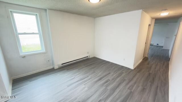 Foto del edificio - 3134 6th Ave