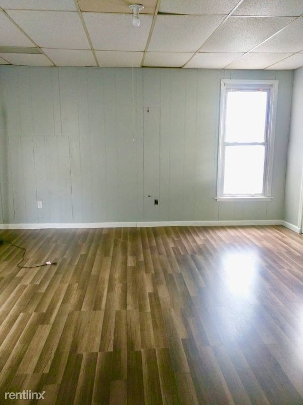 Building Photo - 5 br, 2 bath House - 37 Benson St