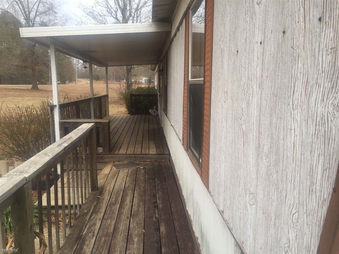 Building Photo - 1320 Bobcat Ln