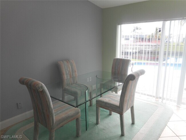 Foto del edificio - 1624 SE 15th Terrace