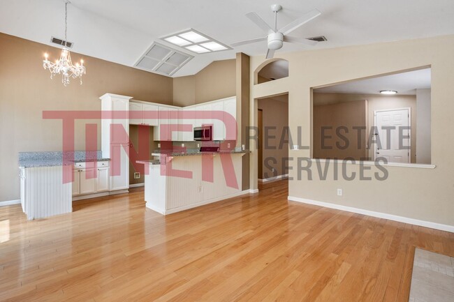 Building Photo - Beautiful 3 bedroom home in Folsom