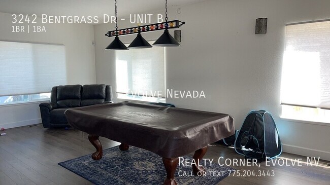 Building Photo - 3242 Bentgrass Dr