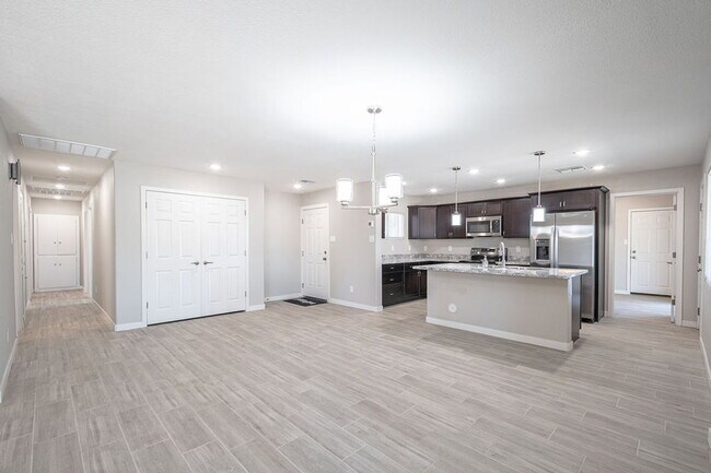 Foto del edificio - 4002 N 59th Dr