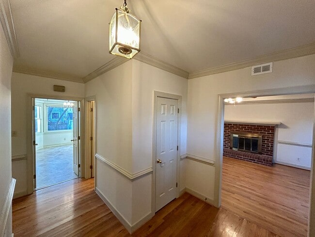 Foto del edificio - Charming West End Colonial – Godwin HS District! 4 BR | 3.5 BA | Prime Location Near Short Pump