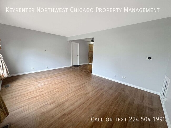 Building Photo - 1315 Kingsbury Dr