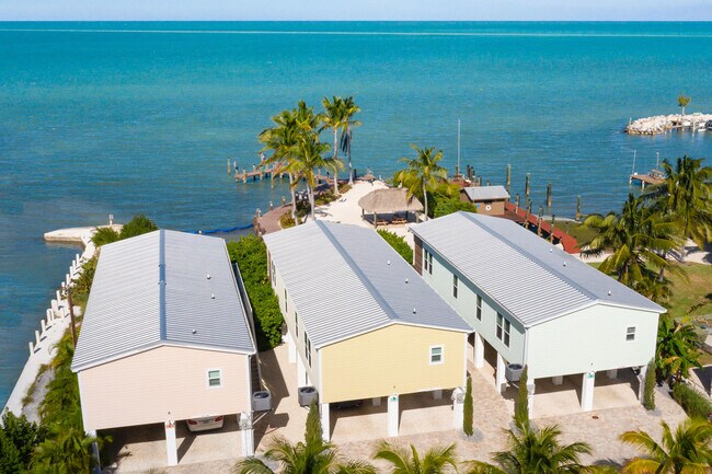 Building Photo - 2146 Overseas Hwy
