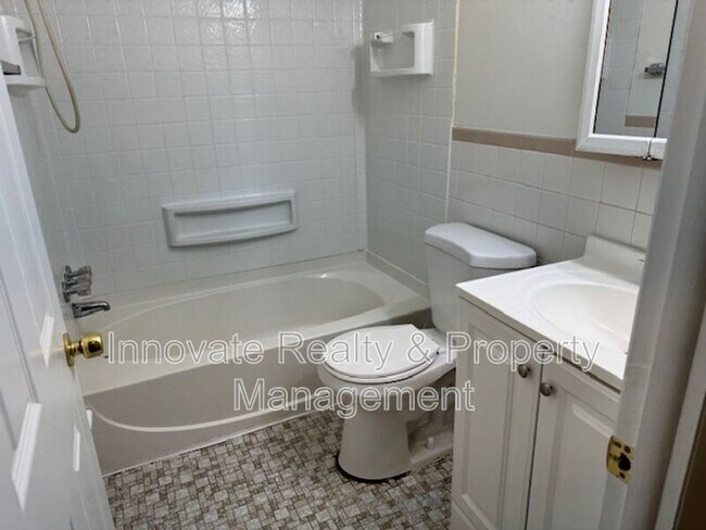 Foto del edificio - 29 Logan Ave