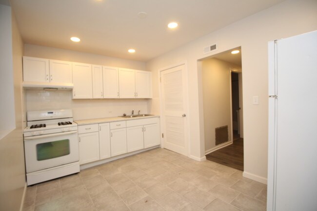 Foto del edificio - 120 N Spring St