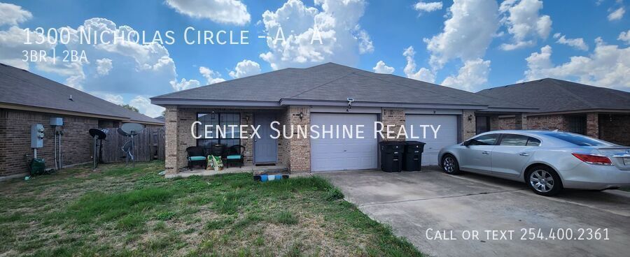 Primary Photo - 1300 Nicholas Cir