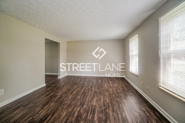 Foto del edificio - REDUCED!