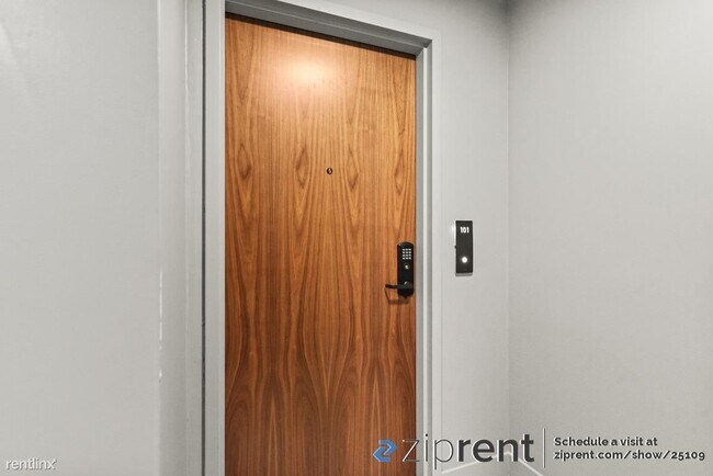 Foto del edificio - 1 br, 1 bath Condo - 3620 Cesar Chavez St,...