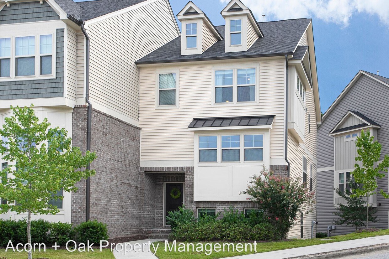 Primary Photo - 3 br, 2.5 bath House - 1000 Pebble Creek C...