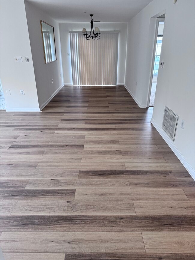 Building Photo - 7017 Toby Dr