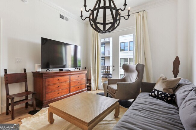 Foto del edificio - 2255 Peachtree Rd NE