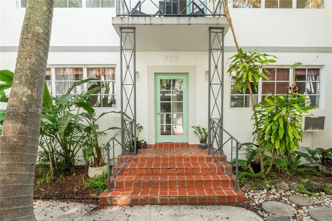 Foto del edificio - 728 Lenox Ave.