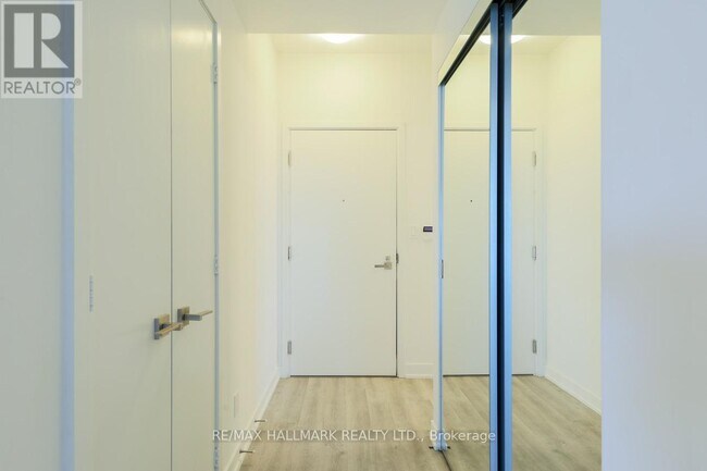 Photo du bâtiment - 50 Ordnance St