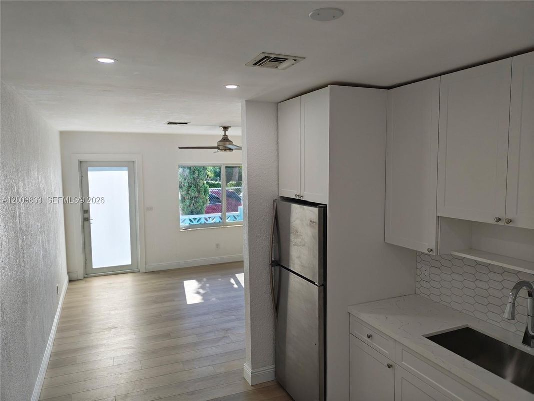 Foto del edificio - 11412 NW 11th Ave