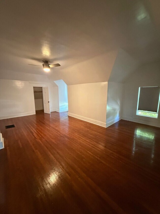 Foto del edificio - 202 N 5th St