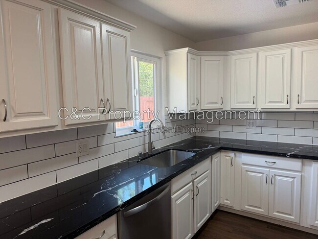 Foto del edificio - 7748 Wachtel Way
