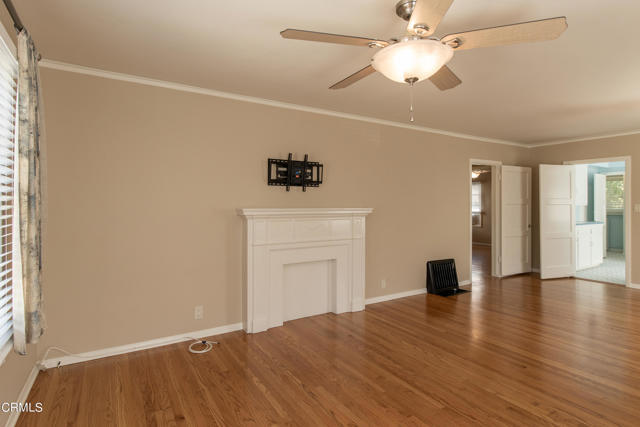 Foto del edificio - 432 W Huntington Dr