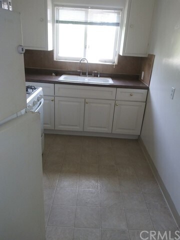 Foto del edificio - 3875 1st St