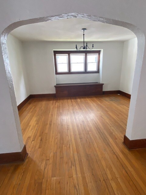 Foto del edificio - 3311 E 60th St