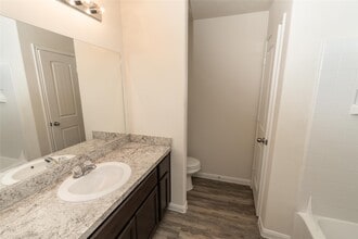 Building Photo - 75 Santa Barbara Dr
