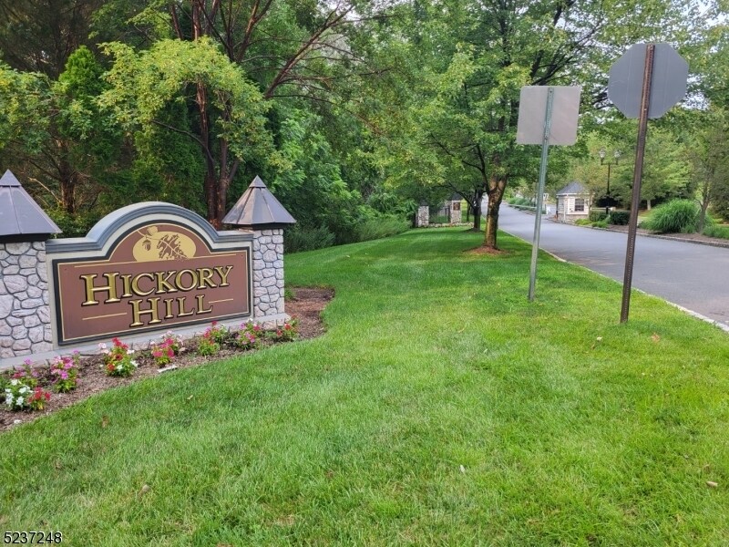 112 Independence Trail, Totowa, NJ 07512 Room for Rent in Totowa, NJ