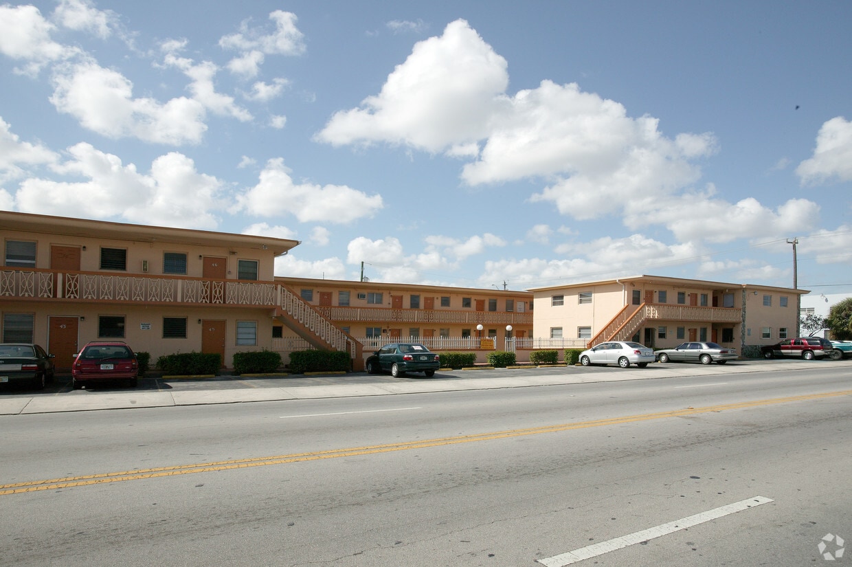 CON 570 29th St Apartaments - 570 W 29th St