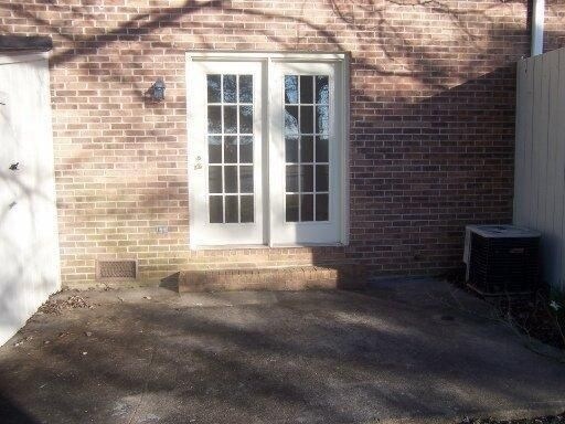 Foto del edificio - 461 Bramblewood Ln