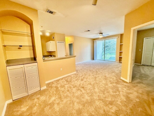 Foto del edificio - 8830 Dunes Ct