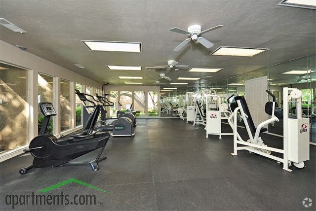 Fitness Center - Preston Pointe