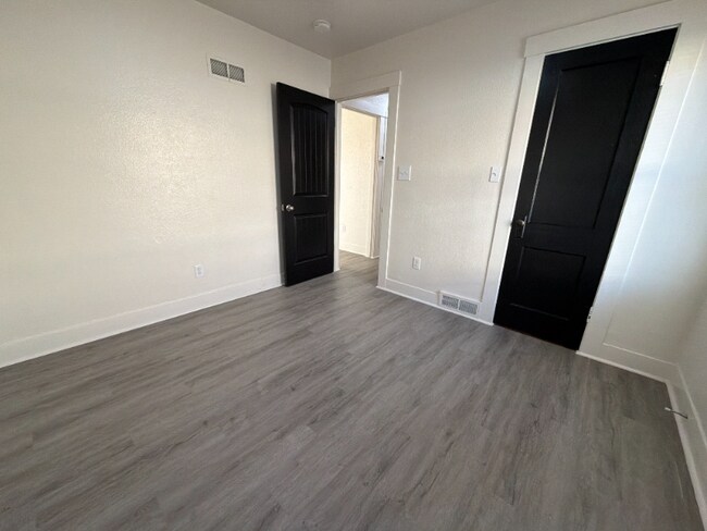 Foto del edificio - 2731 7th Ave